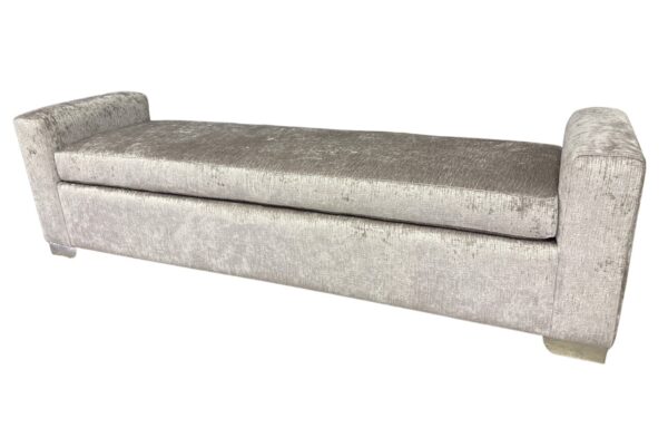 MARGOT-bench-blend-home-furnishings